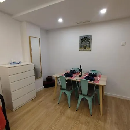 Cerca De Todo Piscina Terraza Wifi Daire